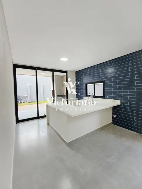 Casa de Condomínio com 3 quartos à venda, 250m2 em Cacapava - SP - imagem 5 Foto 5 de Casa de Condomínio com 3 quartos à venda, 250m2 em Cacapava - SP