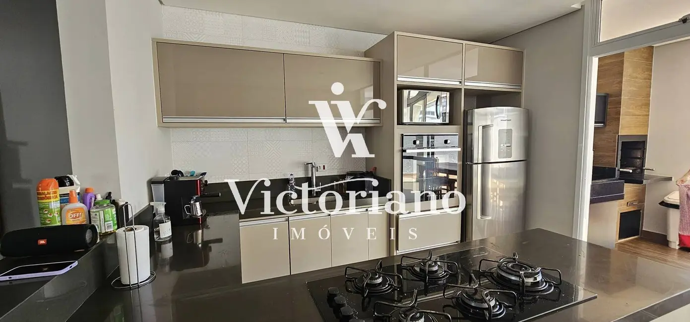 Foto 6 de Casa de Condomínio com 4 quartos à venda, 212m2 em Jardim Jacinto, Jacarei - SP