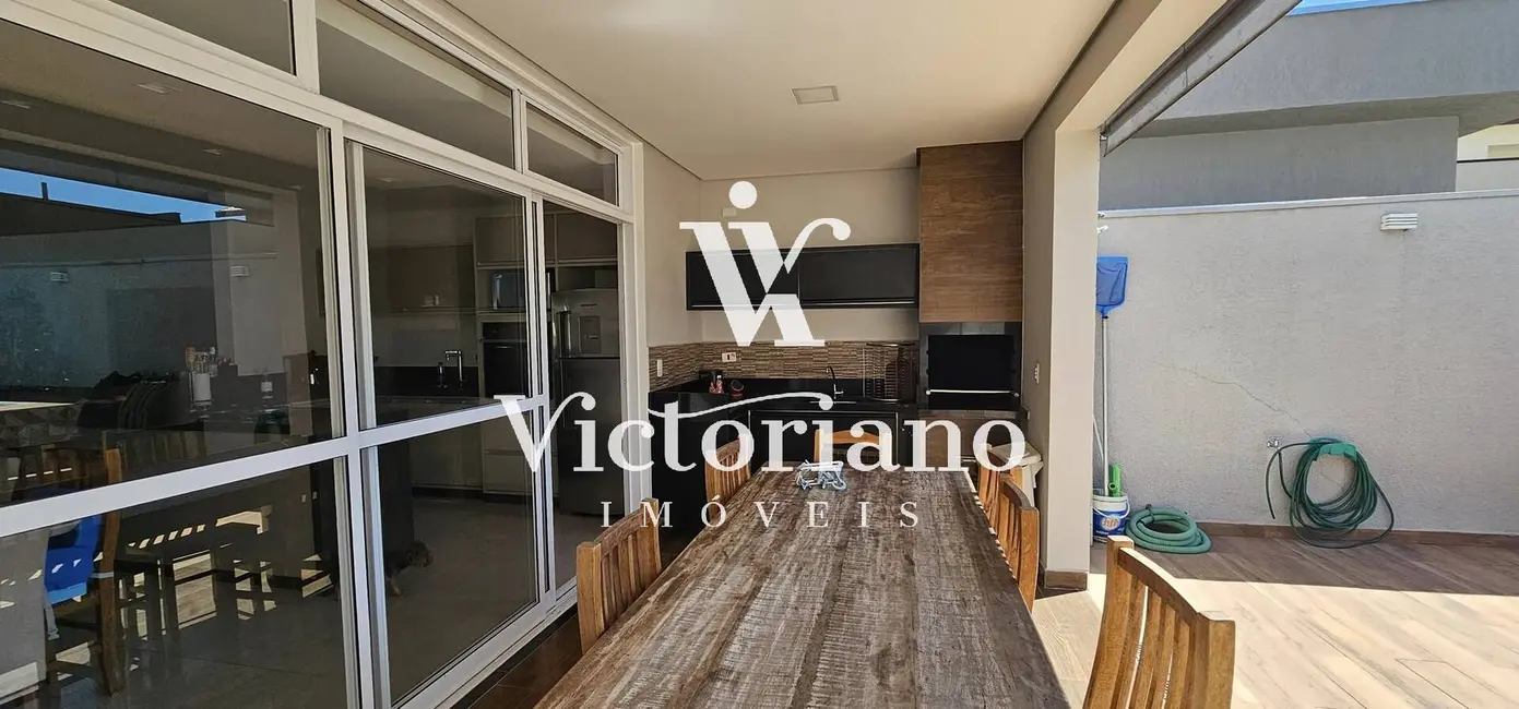 Foto 9 de Casa de Condomínio com 4 quartos à venda, 212m2 em Jardim Jacinto, Jacarei - SP