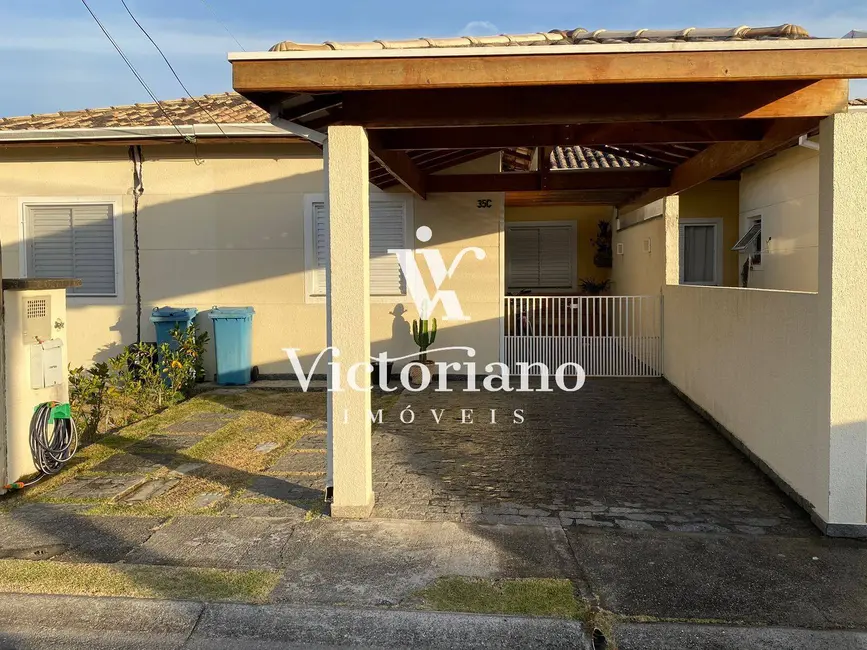 Foto 2 de Casa de Condomínio com 3 quartos à venda, 180m2 em Jardim Marcondes, Jacarei - SP