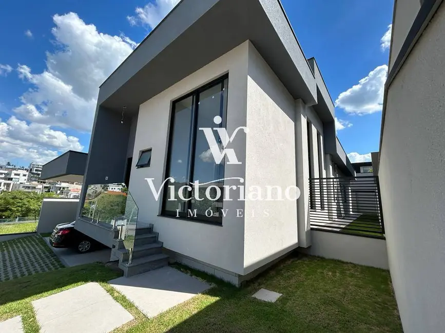 Casa de Condomínio com 3 quartos à venda, 451m2 em Sao Jose Dos Campos - SP - imagem 5 Foto 5 de Casa de Condomínio com 3 quartos à venda, 451m2 em Sao Jose Dos Campos - SP