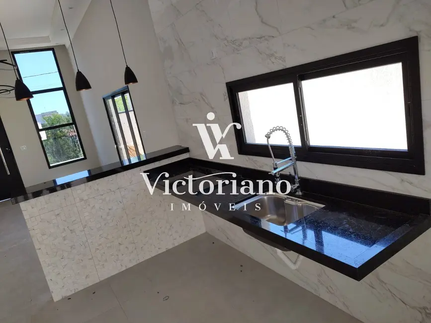 Casa de Condomínio com 3 quartos à venda, 250m2 em Cacapava - SP - imagem 5 Foto 5 de Casa de Condomínio com 3 quartos à venda, 250m2 em Cacapava - SP