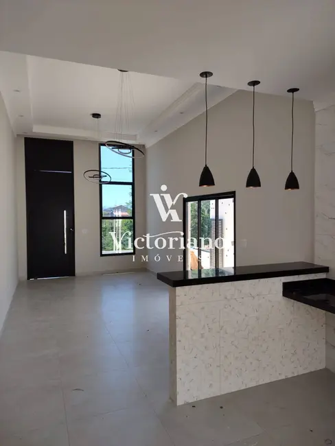 Casa de Condomínio com 3 quartos à venda, 250m2 em Cacapava - SP - imagem 4 Foto 4 de Casa de Condomínio com 3 quartos à venda, 250m2 em Cacapava - SP