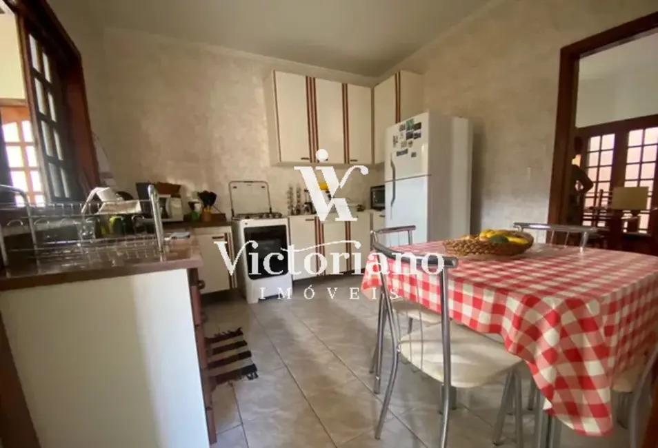 Foto 9 de Casa com 3 quartos à venda, 265m2 em Jardim das Indústrias, Jacarei - SP