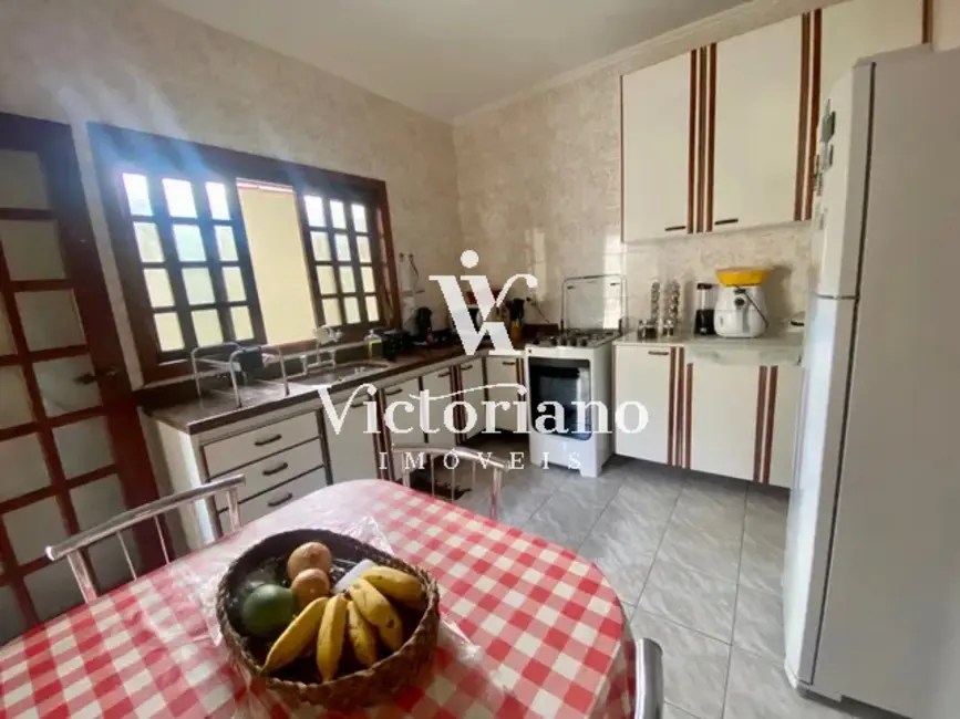 Foto 8 de Casa com 3 quartos à venda, 265m2 em Jardim das Indústrias, Jacarei - SP