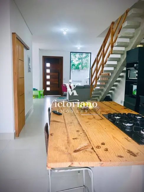 Foto 6 de Casa com 3 quartos à venda, 250m2 em Loteamento Villa Branca, Jacarei - SP