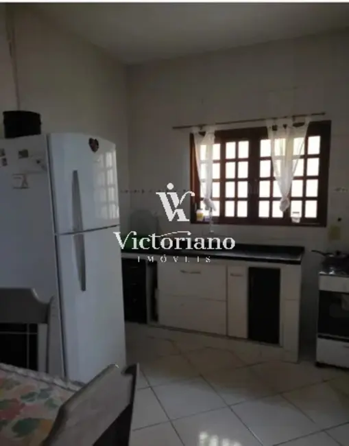 Foto 4 de Casa com 4 quartos à venda, 140m2 em Residencial Santa Paula, Jacarei - SP
