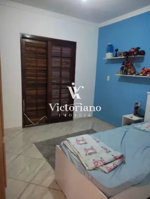 Foto 9 de Casa com 4 quartos à venda, 140m2 em Residencial Santa Paula, Jacarei - SP