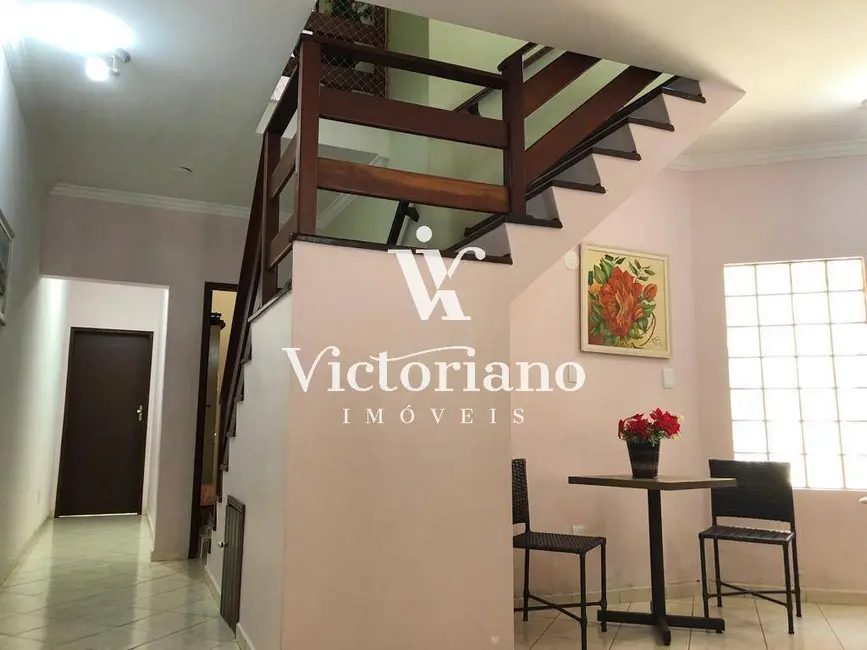 Foto 5 de Casa com 4 quartos à venda, 175m2 em Loteamento Villa Branca, Jacarei - SP