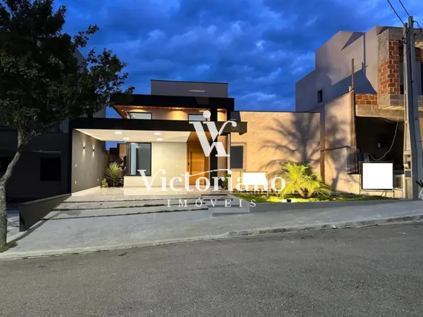 Foto 4 de Casa de Condomínio com 3 quartos à venda, 300m2 em Cacapava - SP