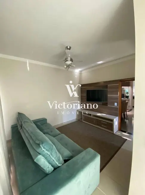 Foto 4 de Casa com 4 quartos à venda, 207m2 em Loteamento Villa Branca, Jacarei - SP