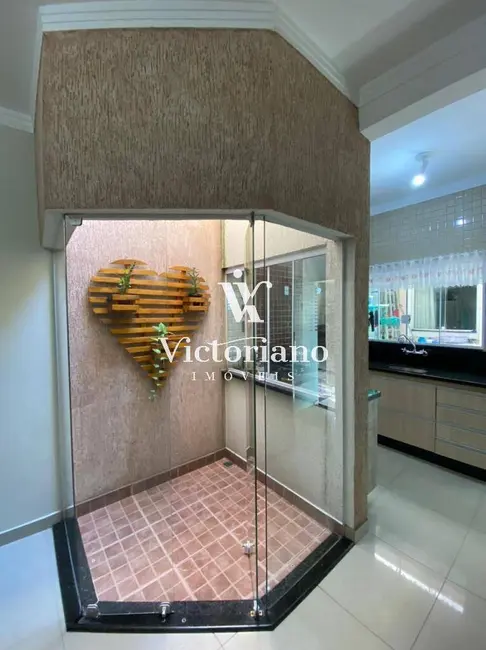 Foto 8 de Casa com 4 quartos à venda, 207m2 em Loteamento Villa Branca, Jacarei - SP