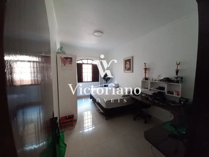 Foto 7 de Casa com 9 quartos à venda, 250m2 em Sao Jose Dos Campos - SP