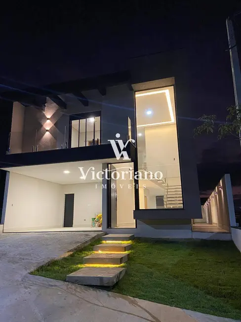 Foto 3 de Casa de Condomínio com 3 quartos à venda, 250m2 em Jardim Panorama, Jacarei - SP