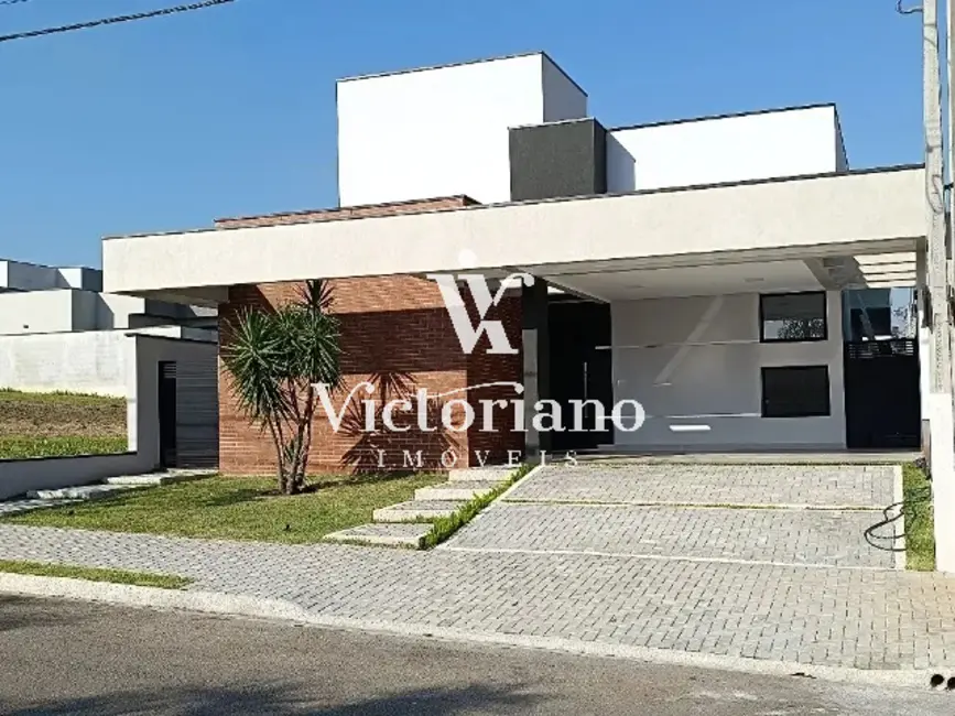 Foto 3 de Casa de Condomínio com 3 quartos à venda, 300m2 em Cacapava - SP