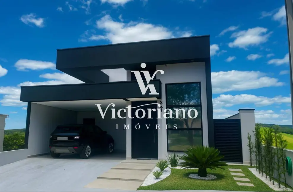 Foto 1 de Casa de Condomínio com 3 quartos à venda, 300m2 em Cacapava - SP