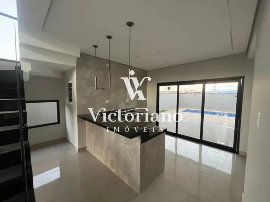 Casa de Condomínio com 3 quartos à venda, 360m2 em Cacapava - SP - imagem 4 Foto 4 de Casa de Condomínio com 3 quartos à venda, 360m2 em Cacapava - SP