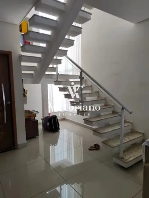 Foto 6 de Casa de Condomínio com 3 quartos à venda, 250m2 em Jardim Panorama, Jacarei - SP