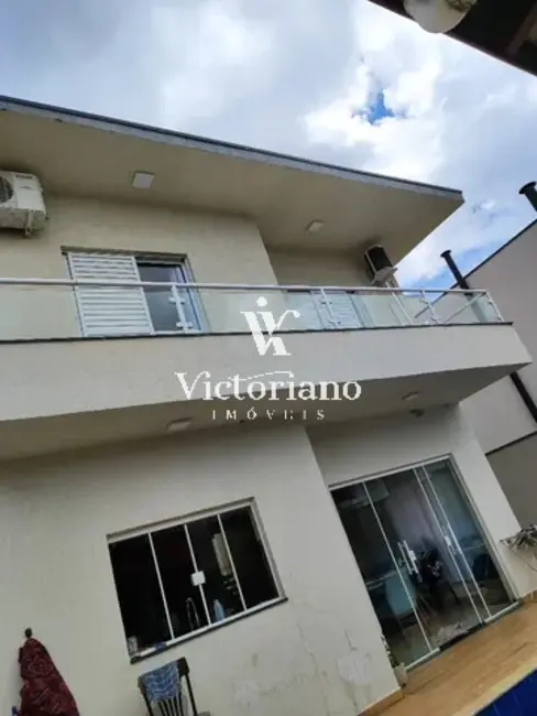 Foto 9 de Casa de Condomínio com 3 quartos à venda, 250m2 em Jardim Panorama, Jacarei - SP