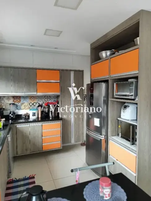 Foto 3 de Casa de Condomínio com 3 quartos à venda, 250m2 em Jardim Panorama, Jacarei - SP