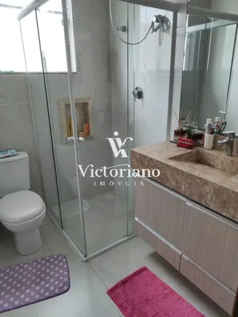 Foto 5 de Casa de Condomínio com 3 quartos à venda, 250m2 em Jardim Panorama, Jacarei - SP