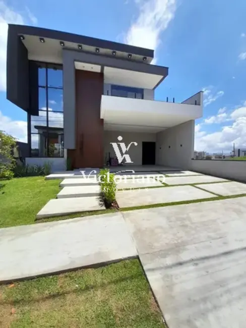 Foto 1 de Casa de Condomínio com 3 quartos à venda, 263m2 em Cacapava - SP