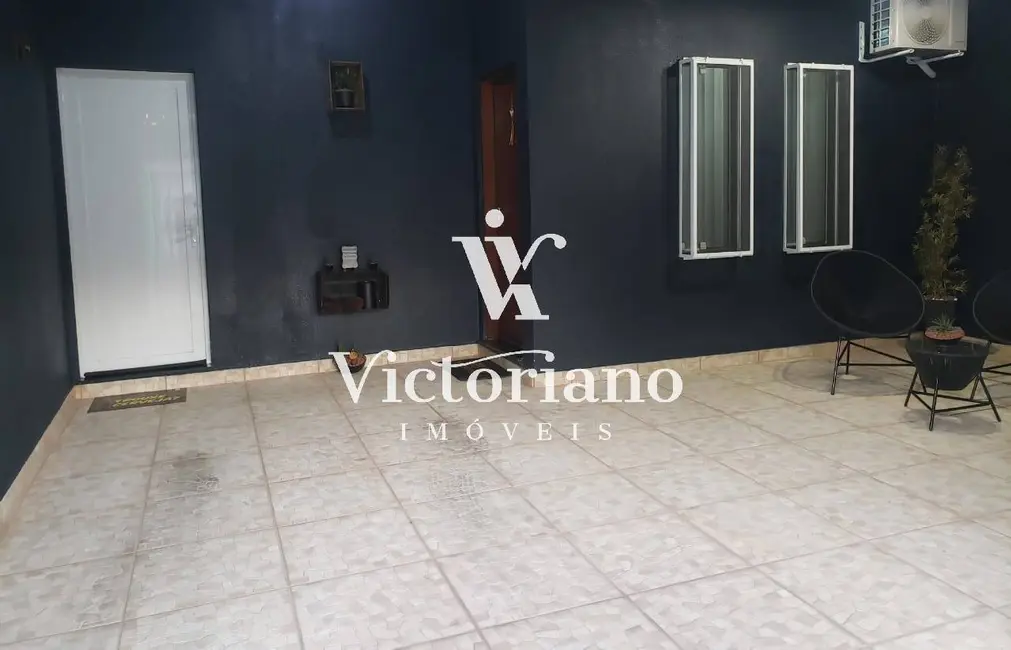 Foto 3 de Casa com 2 quartos à venda, 175m2 em Residencial Parque dos Sinos, Jacarei - SP