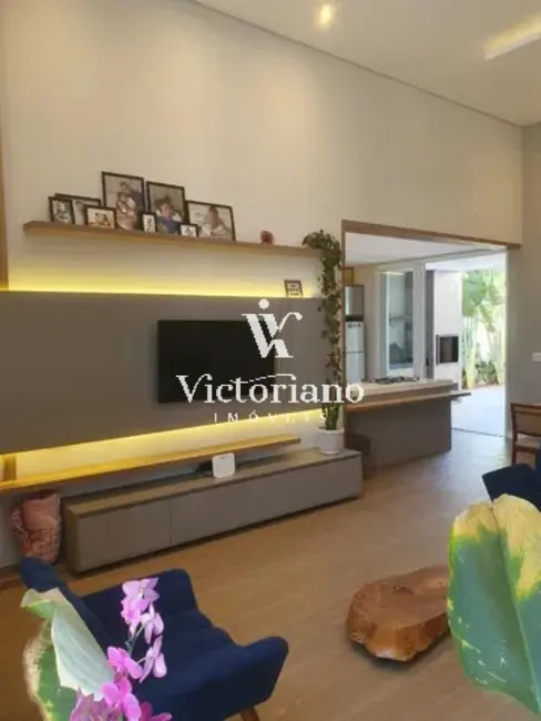 Foto 3 de Casa de Condomínio com 3 quartos à venda, 162m2 em Condomínio Vem Viver Jacareí, Jacarei - SP