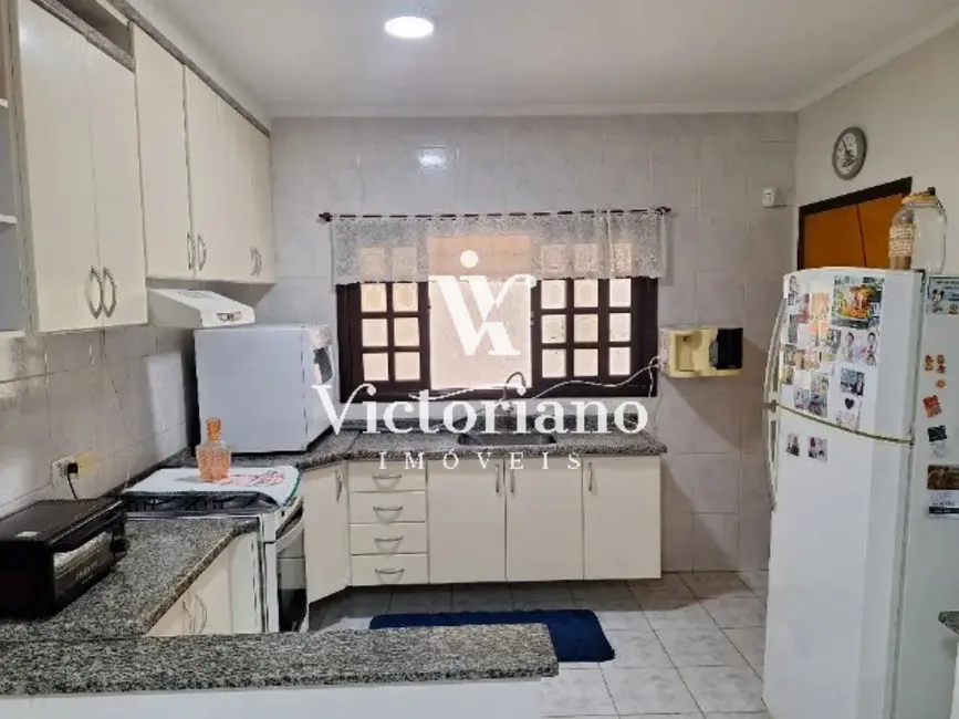 Foto 7 de Casa com 3 quartos à venda, 188m2 em Jardim Altos de Santana II, Jacarei - SP