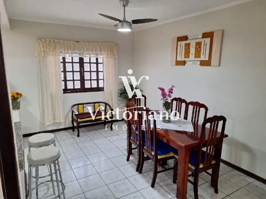 Foto 6 de Casa com 3 quartos à venda, 188m2 em Jardim Altos de Santana II, Jacarei - SP