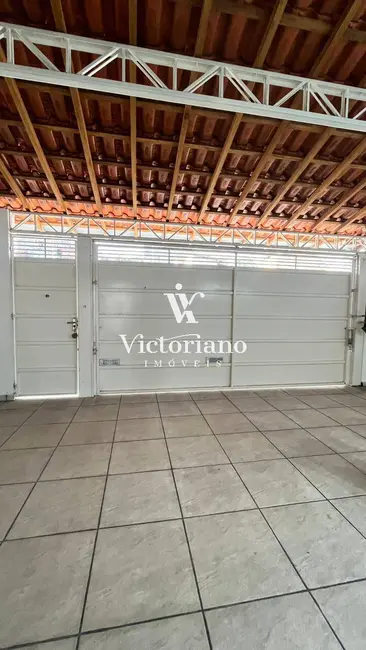 Foto 2 de Casa com 3 quartos à venda, 130m2 em Parque Califórnia, Jacarei - SP