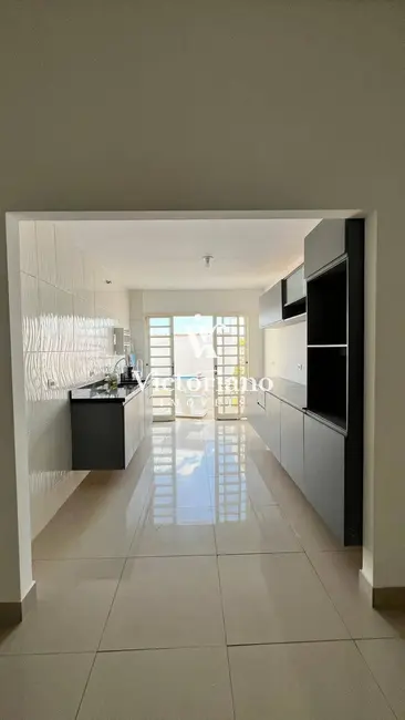 Foto 7 de Casa com 3 quartos à venda, 130m2 em Parque Califórnia, Jacarei - SP