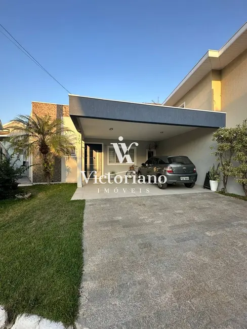 Foto 2 de Casa de Condomínio com 3 quartos à venda, 283m2 em Parque Califórnia, Jacarei - SP