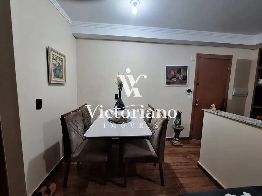 Foto 3 de Apartamento com 2 quartos à venda, 47m2 em Jardim Califórnia, Jacarei - SP