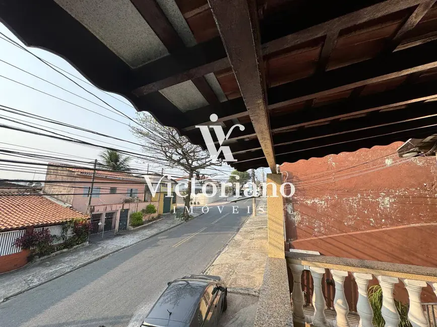 Foto 4 de Casa com 6 quartos à venda, 250m2 em Jardim Primavera, Jacarei - SP