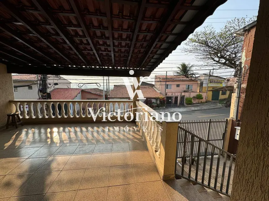 Foto 2 de Casa com 6 quartos à venda, 250m2 em Jardim Primavera, Jacarei - SP