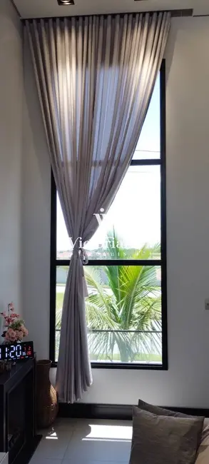 Foto 3 de Casa de Condomínio com 2 quartos à venda, 250m2 em Sao Jose Dos Campos - SP