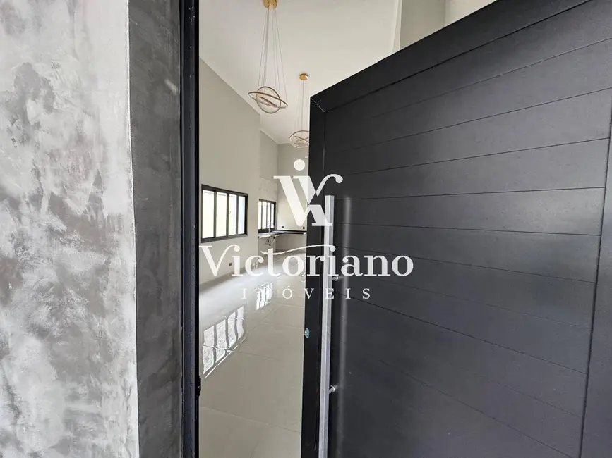 Foto 2 de Casa de Condomínio com 3 quartos à venda, 270m2 em Jardim Residencial Golden Park, Jacarei - SP