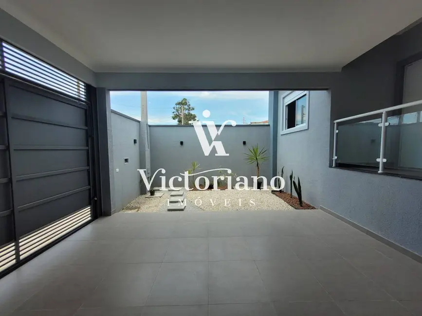 Foto 3 de Casa com 3 quartos à venda, 188m2 em Jardim Altos de Santana II, Jacarei - SP