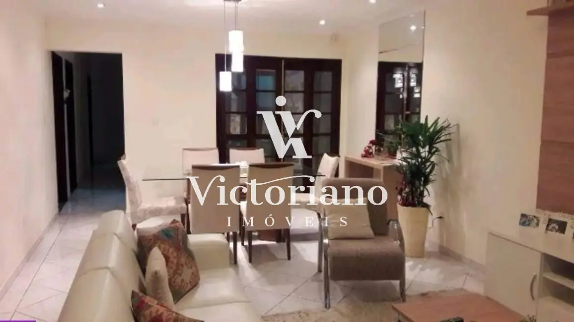 Foto 3 de Casa com 3 quartos à venda, 250m2 em Cidade Jardim, Jacarei - SP