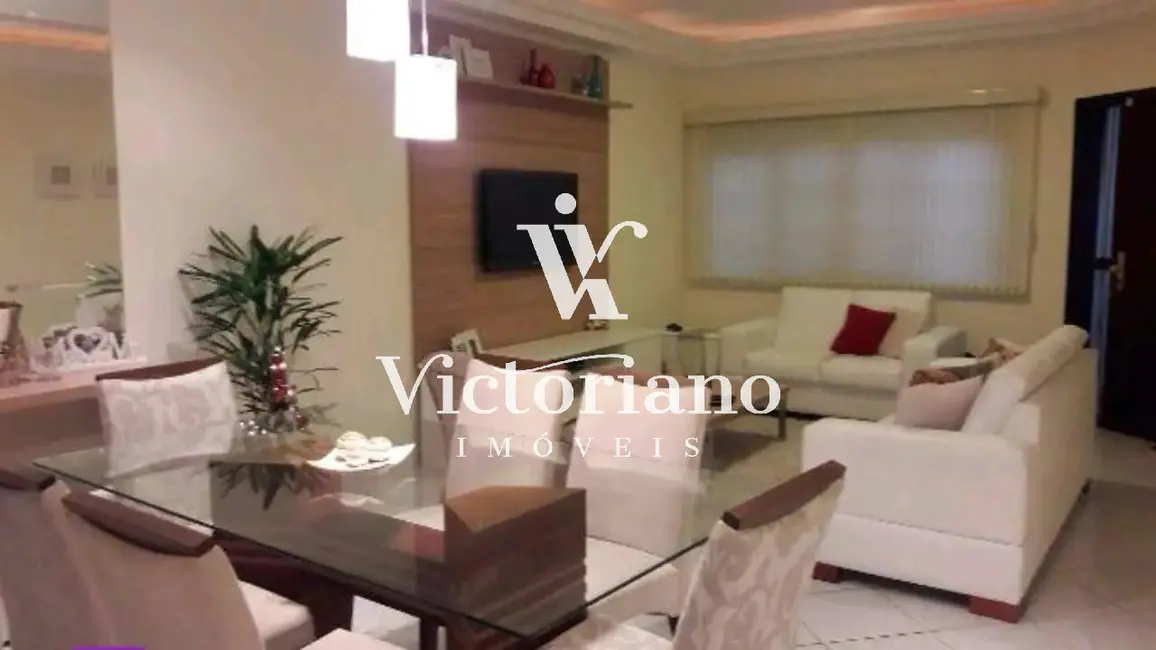 Foto 4 de Casa com 3 quartos à venda, 250m2 em Cidade Jardim, Jacarei - SP