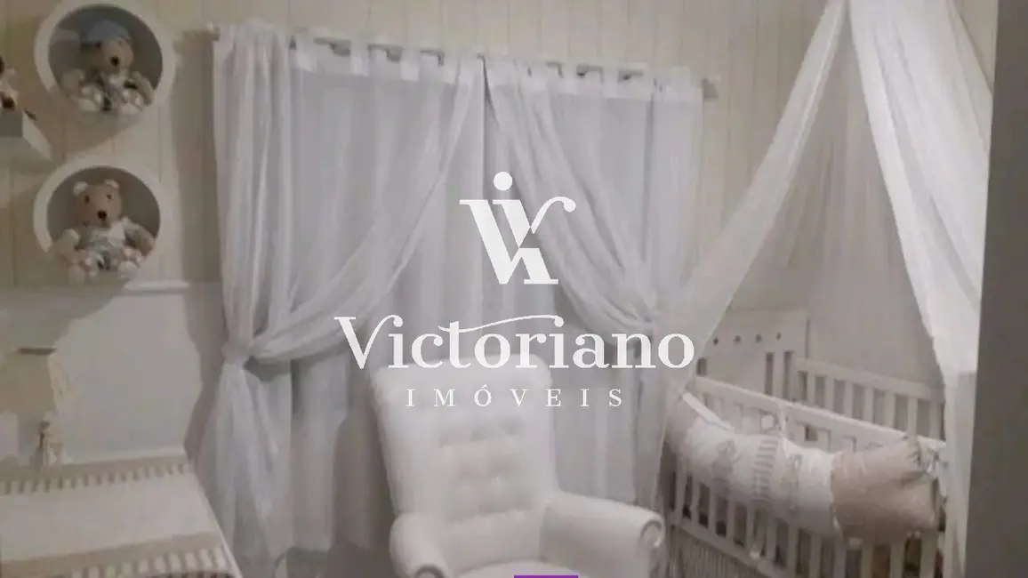 Foto 9 de Casa com 3 quartos à venda, 250m2 em Cidade Jardim, Jacarei - SP