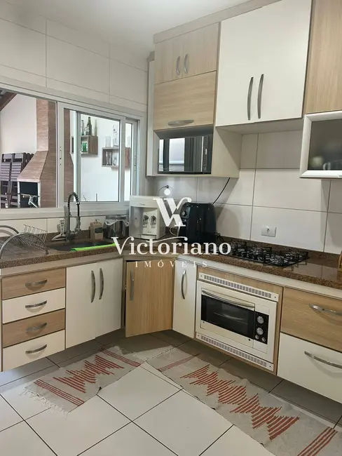 Casa de Condomínio com 2 quartos à venda, 160m2 em Jardim Santa Maria, Jacarei - SP - imagem 4 Foto 4 de Casa de Condomínio com 2 quartos à venda, 160m2 em Jardim Santa Maria, Jacarei - SP