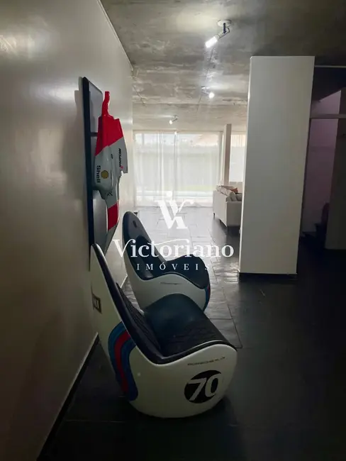 Foto 8 de Casa com 6 quartos à venda, 600m2 em Centro, Jacarei - SP