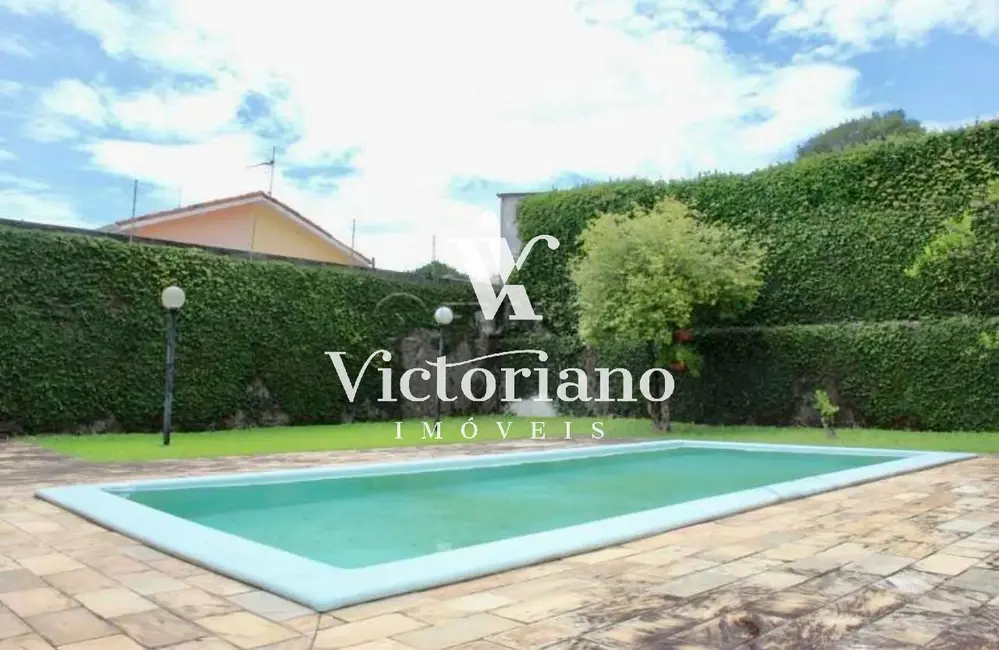 Foto 3 de Casa com 6 quartos à venda, 600m2 em Centro, Jacarei - SP