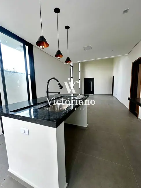 Foto 1 de Casa de Condomínio com 3 quartos à venda, 250m2 em Condomínio Residencial Fogaça, Jacarei - SP