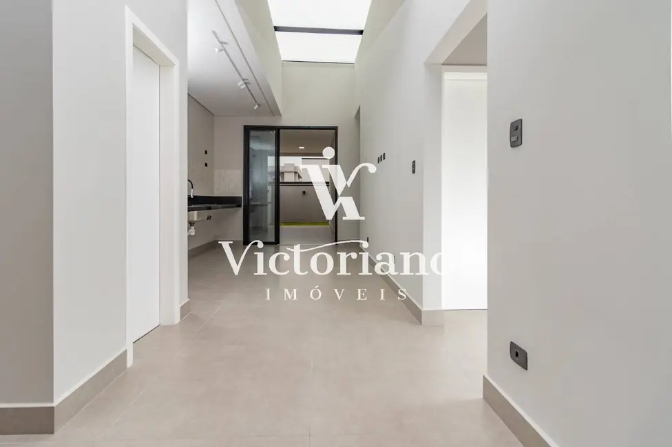 Foto 6 de Casa de Condomínio com 3 quartos à venda, 212m2 em Jardim Jacinto, Jacarei - SP