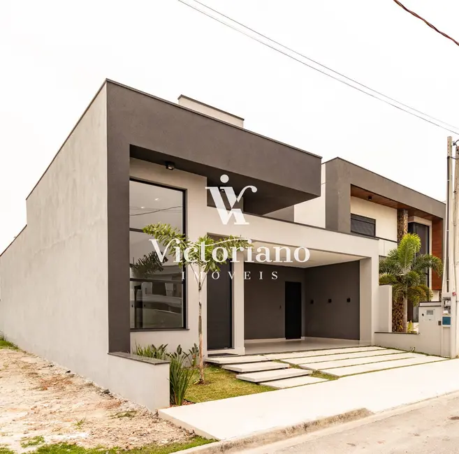 Foto 4 de Casa de Condomínio com 3 quartos à venda, 212m2 em Jardim Jacinto, Jacarei - SP