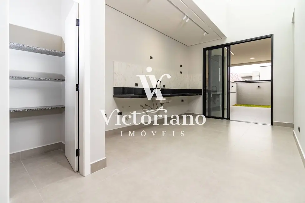 Foto 7 de Casa de Condomínio com 3 quartos à venda, 212m2 em Jardim Jacinto, Jacarei - SP