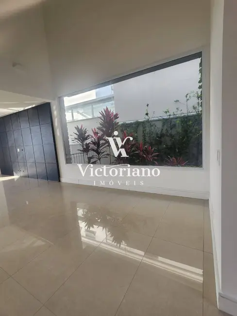 Casa de Condomínio com 4 quartos à venda e para alugar, 489m2 em Sao Jose Dos Campos - SP - imagem 8 Foto 8 de Casa de Condomínio com 4 quartos à venda e para alugar, 489m2 em Sao Jose Dos Campos - SP